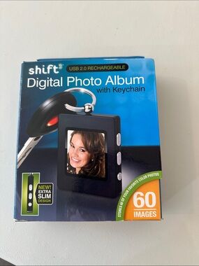 shift3 Digital Photo Album Keychain -